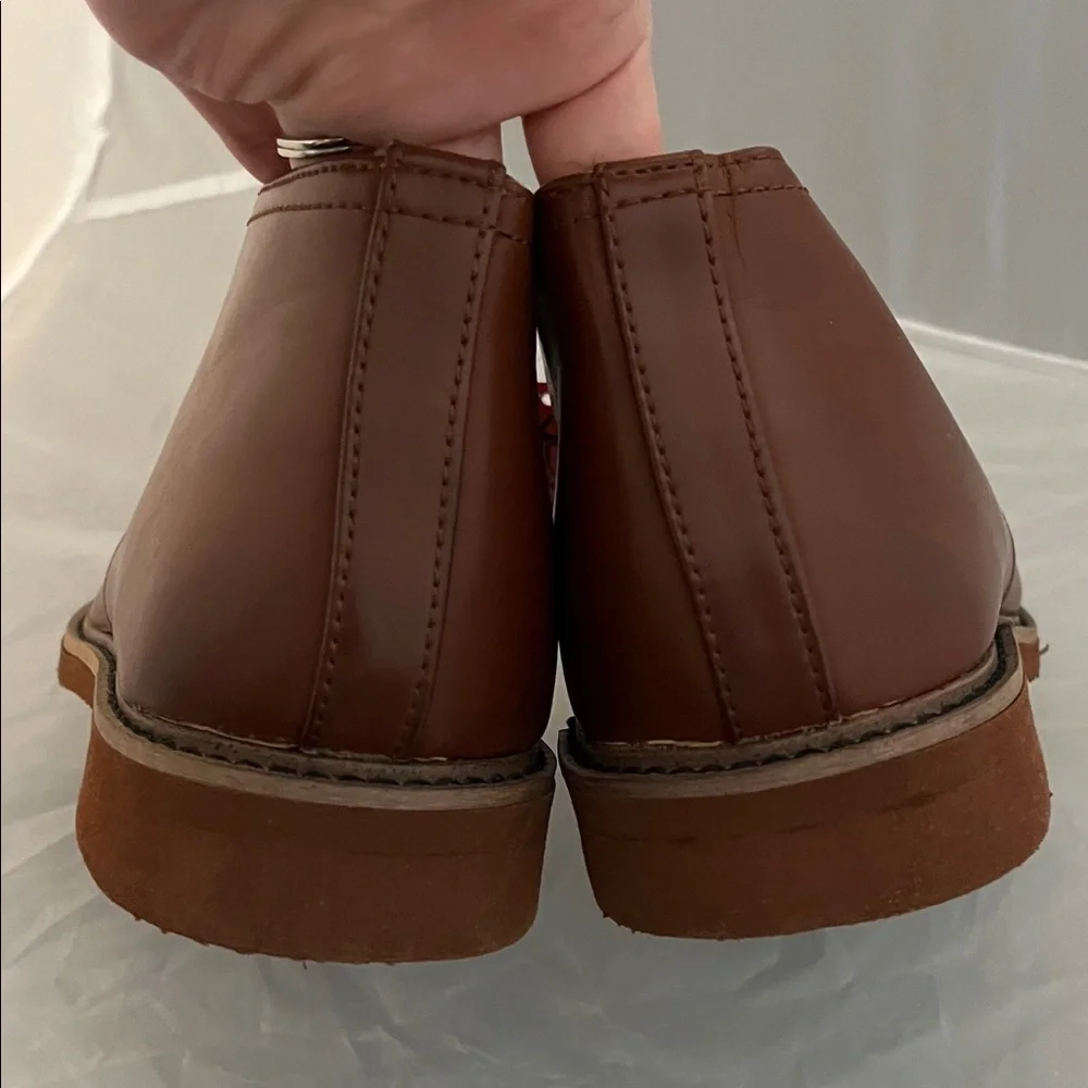 NWT Deer Stags Ballard Brown Faux Leather Chukka Lace-Up Shoes - Size 5